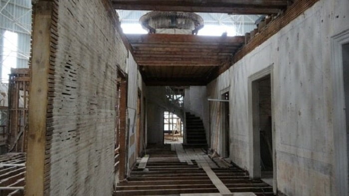 Büyükada'da Tarihi Hacopoulos Köşkünde restorasyon çalışmaları sürüyor